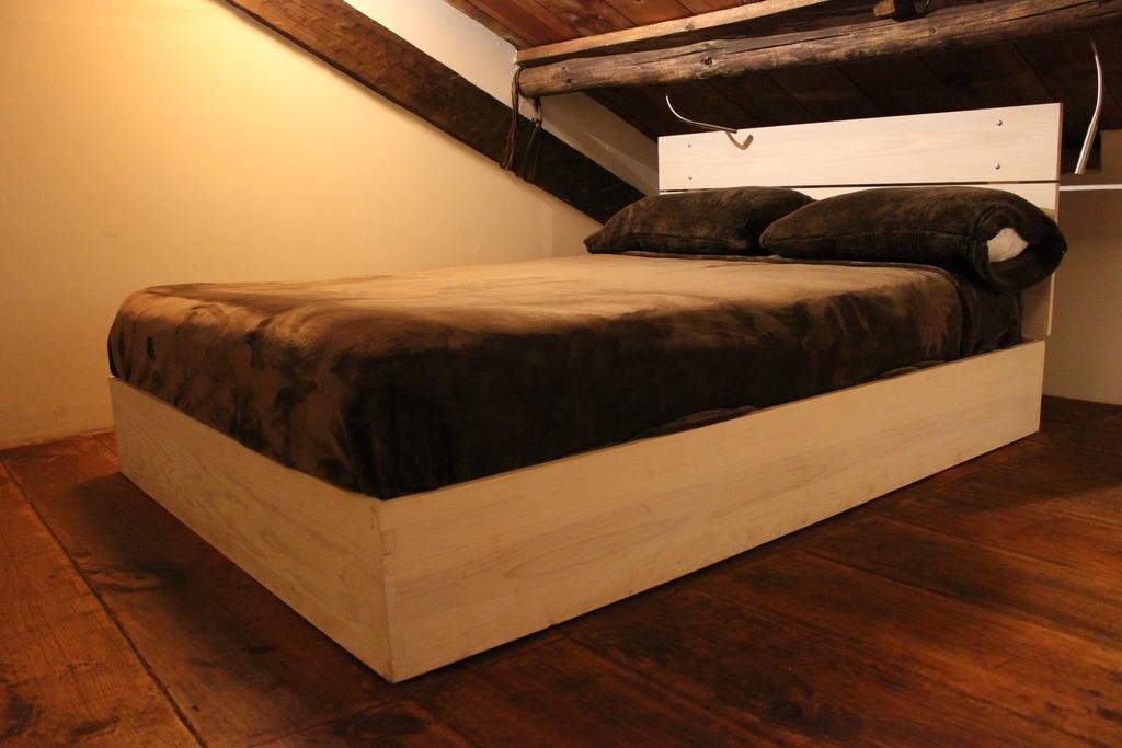Snail Bed & Breakfast (Adults Only) Сан-Кристобаль-де-Ла-Касас Номер фото